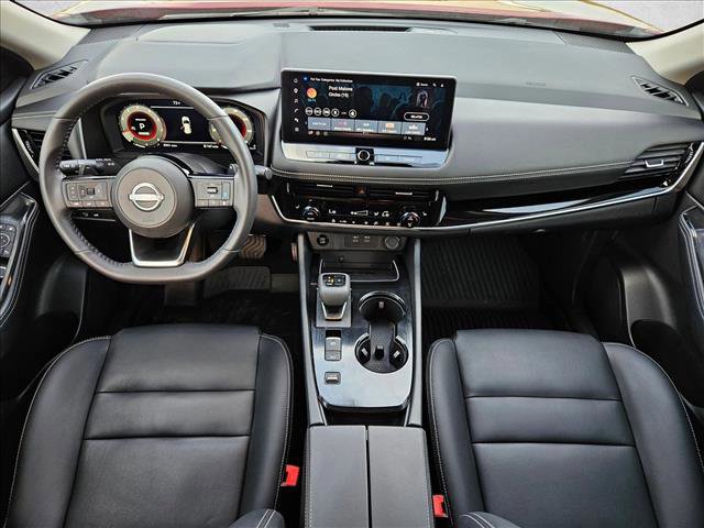 Used 2024 Nissan Rogue SL image 16