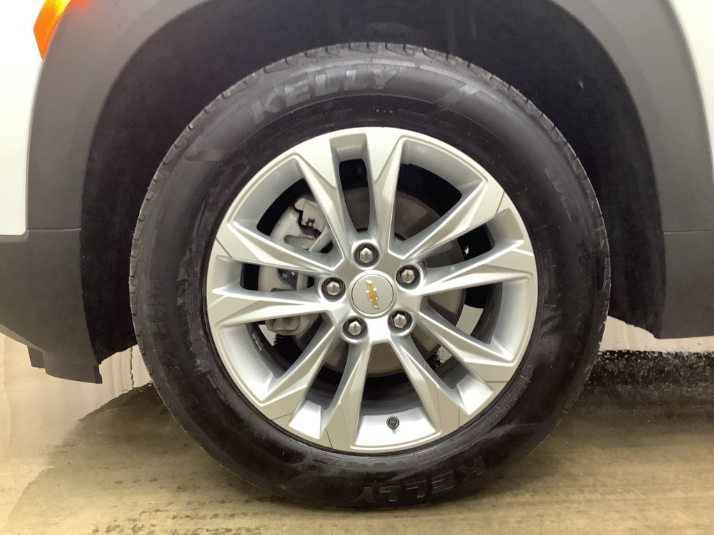 Used 2022 Chevrolet TrailBlazer LS FWD image 24