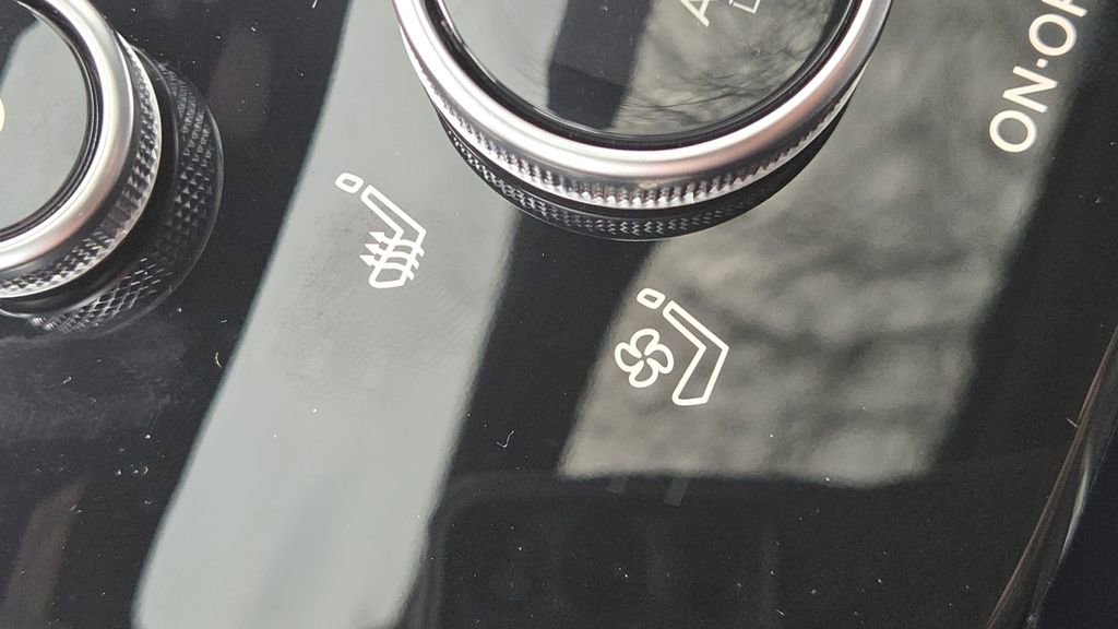 New 2026 INFINITI QX60 Sport w/ Dark Cargo Package image 6