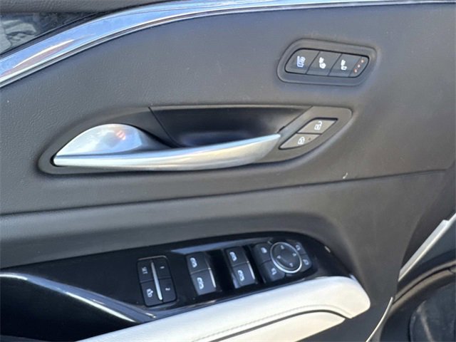 Used 2024 Cadillac Escalade Sport w/ LPO, ONYX Package image 24