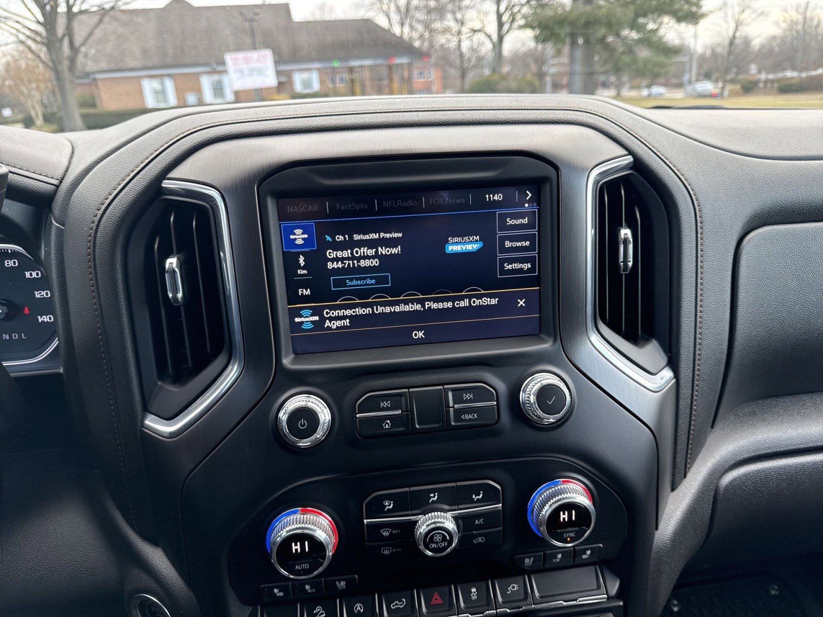 Used 2021 GMC Sierra 1500 AT4 w/ AT4 Preferred Package image 16