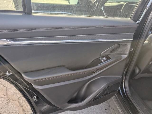 New 2025 Jeep Wagoneer S Limited w/ Comfort Package image 10