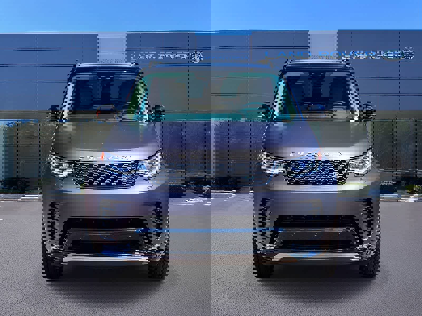 New 2026 Land Rover Discovery Limited Edition AWD/4WD image 2