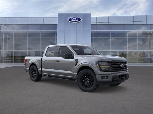 New 2026 Ford F150 XLT w/ Equipment Group 302A MID AWD/4WD image 8