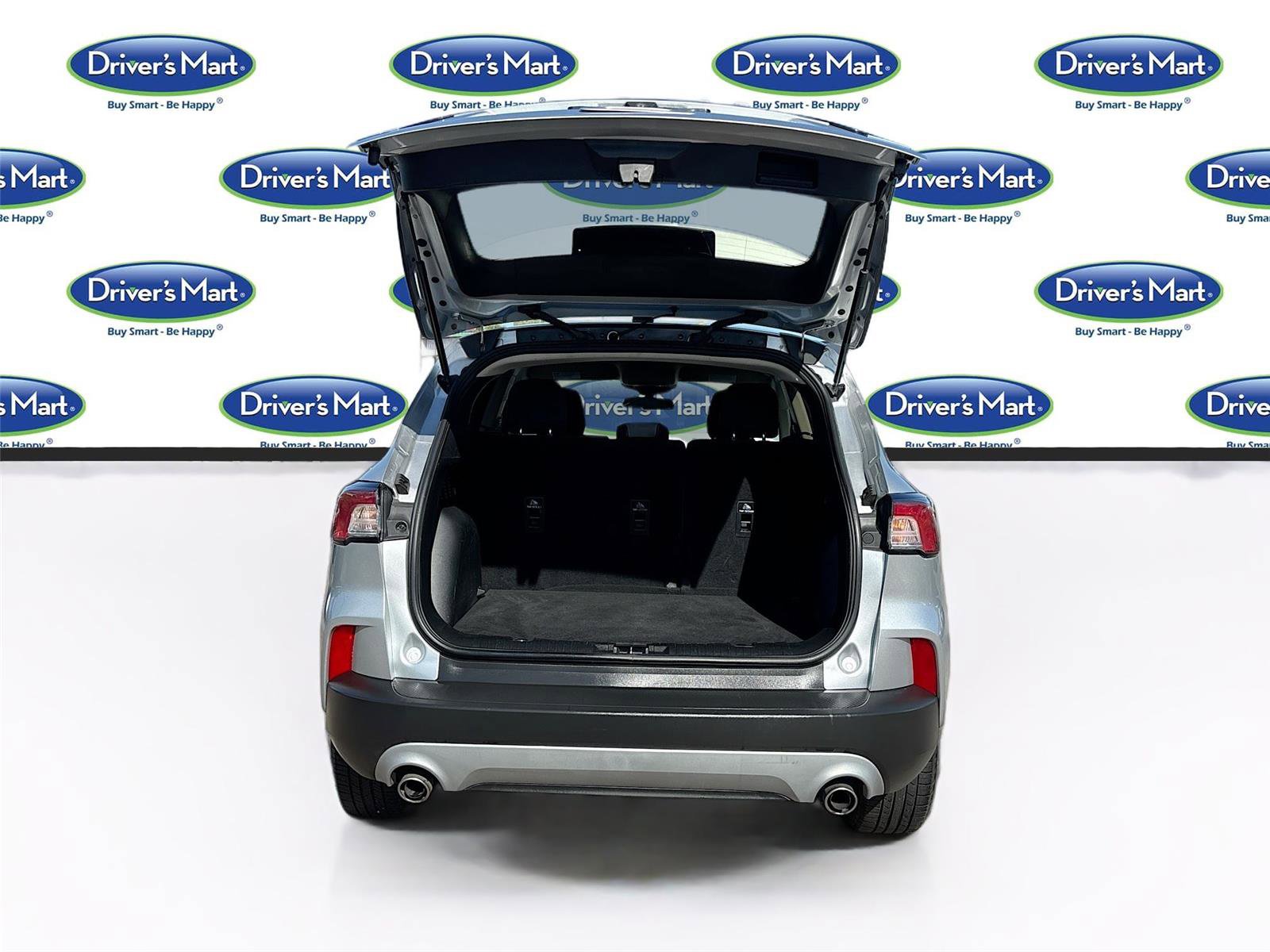 Used 2020 Ford Escape SE image 26