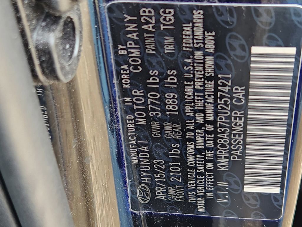 Used 2023 Hyundai Venue SEL FWD image 24