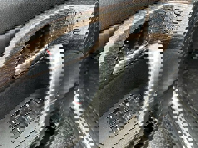 Used 2012 Acura MDX image 16