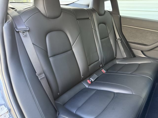 Used 2022 Tesla Model 3 Performance AWD/4WD image 26