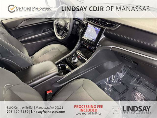 Certified 2023 Jeep Grand Cherokee Laredo AWD/4WD image 15