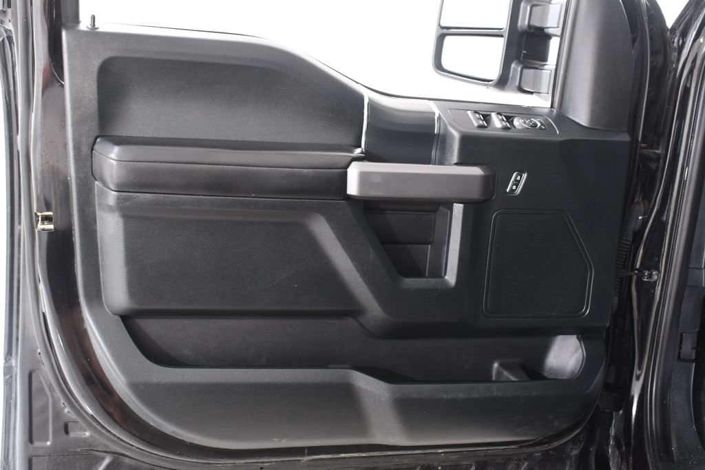 Used 2020 Ford F150 XLT w/ Equipment Group 302A Luxury AWD/4WD image 25