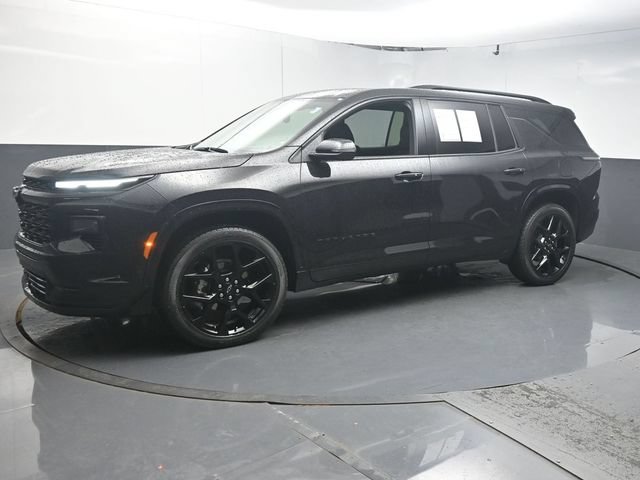 Used 2026 Chevrolet Traverse RS FWD image 4
