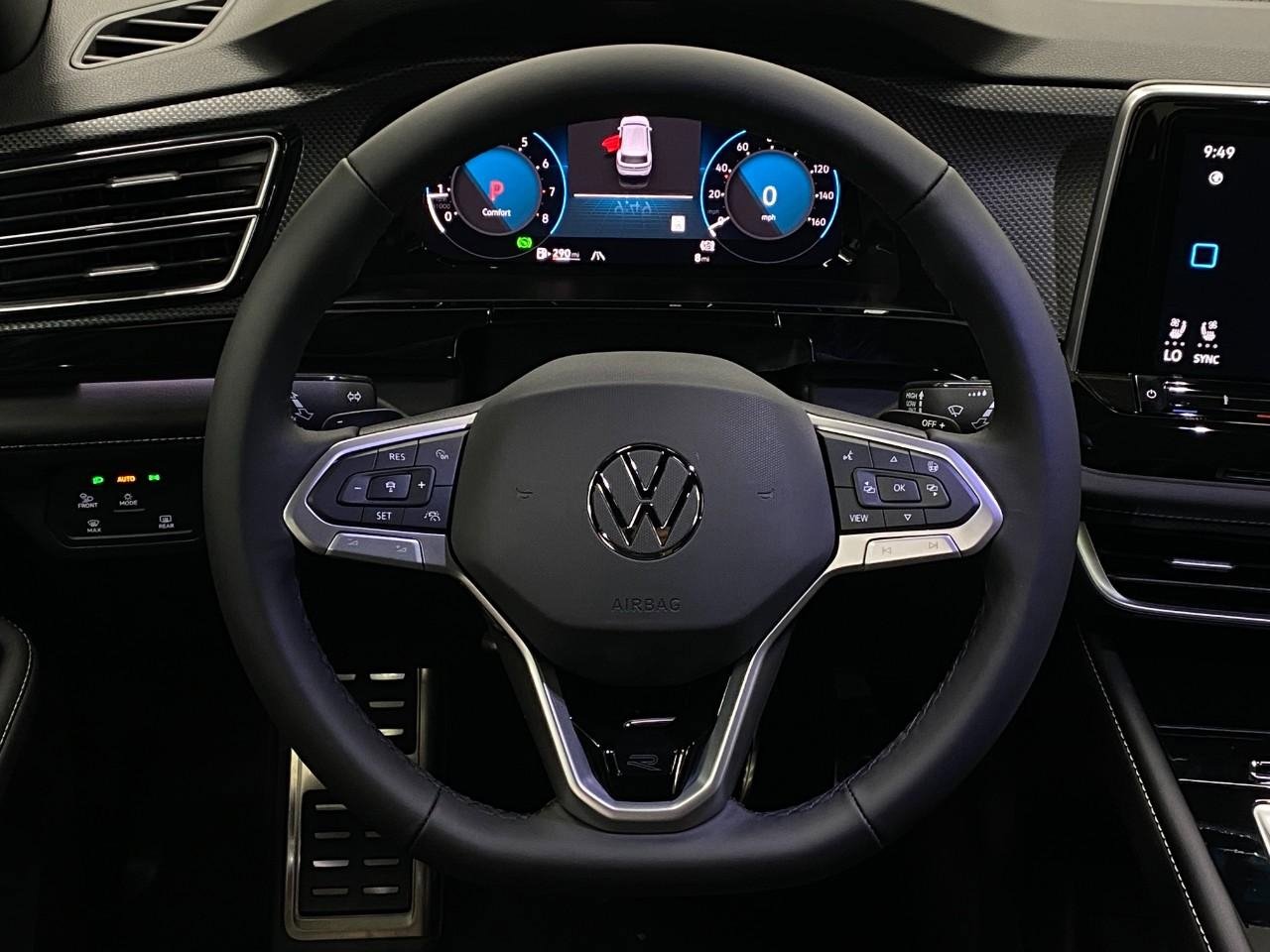 New 2026 Volkswagen Atlas Cross Sport SEL R-Line image 16