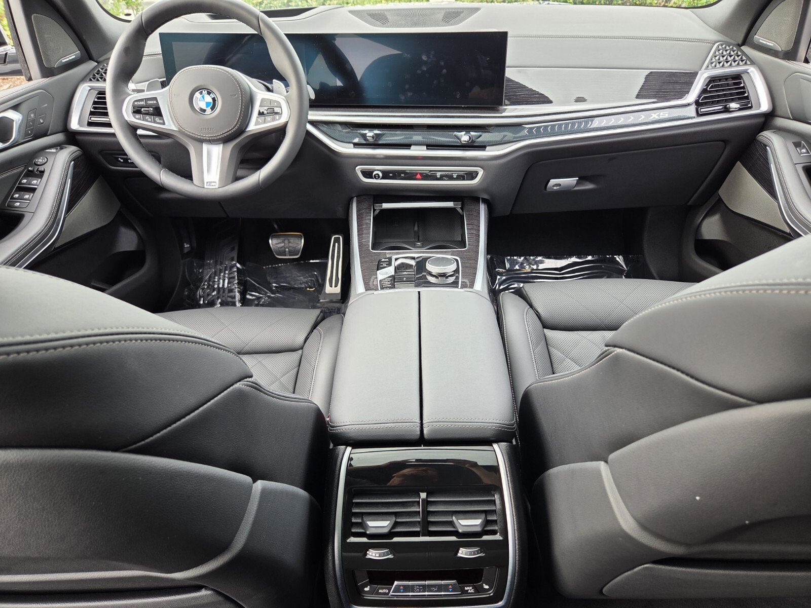 Certified 2026 BMW X5 xDrive40i w/ M Sport Package AWD/4WD image 13