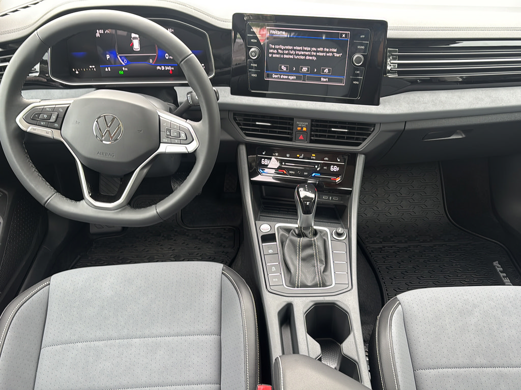 New 2026 Volkswagen Jetta SE FWD image 16