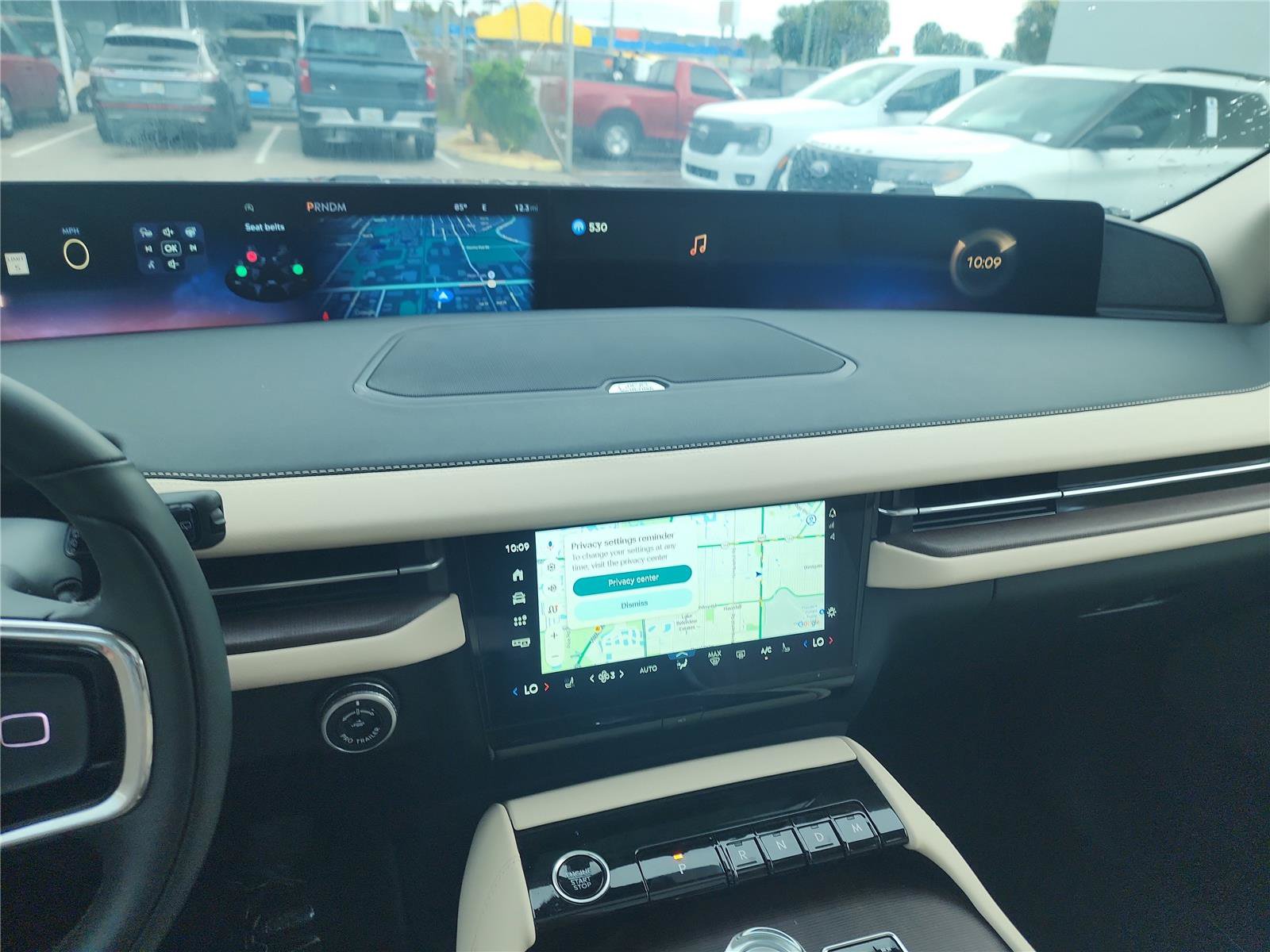 New 2027 Lincoln Navigator Reserve AWD/4WD image 35