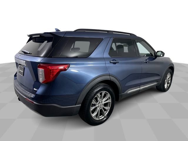 Used 2020 Ford Explorer XLT w/ Equipment Group 202A AWD/4WD image 8