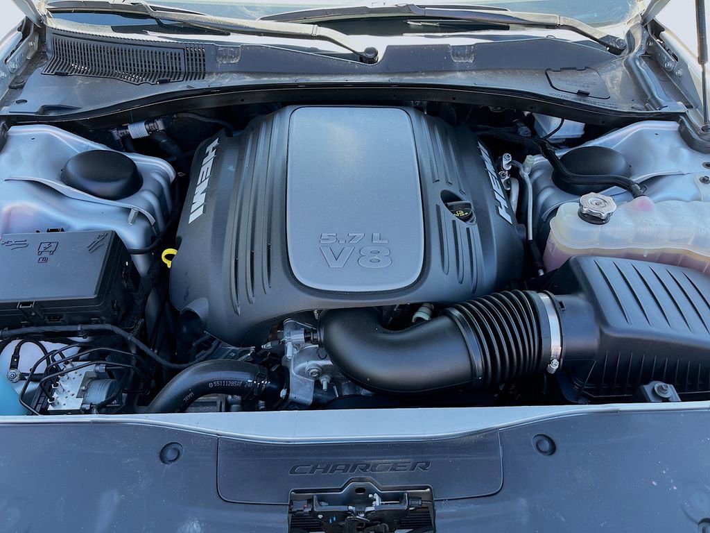 Used 2023 Dodge Charger R/T w/ Plus Group image 29