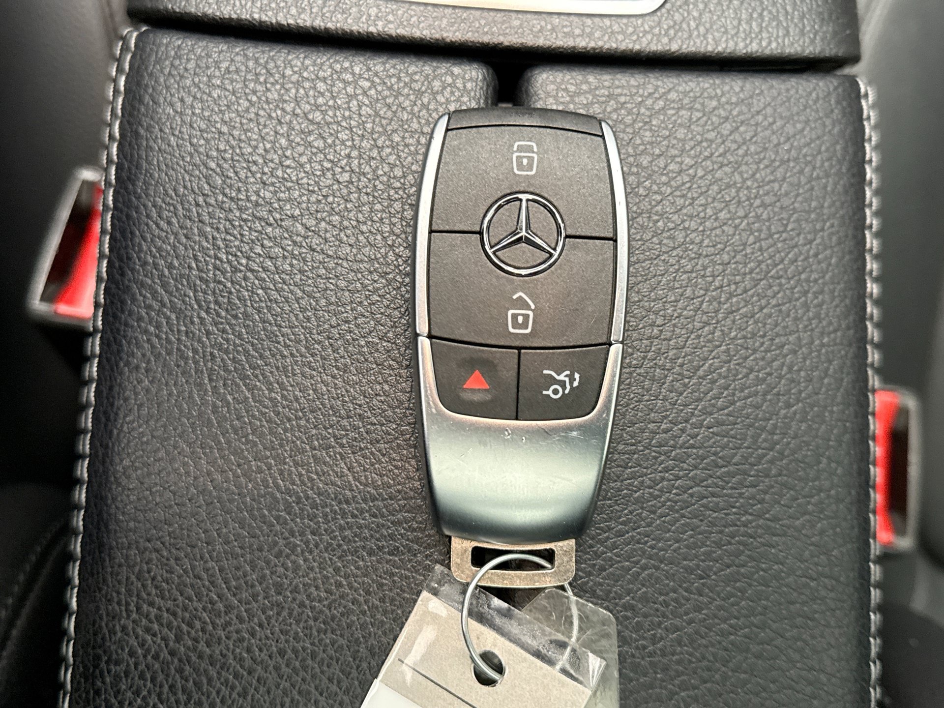 Used 2020 Mercedes-Benz GLB 250 4MATIC image 21