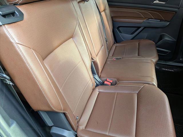 Used 2021 Volkswagen Atlas SEL R-Line FWD image 19