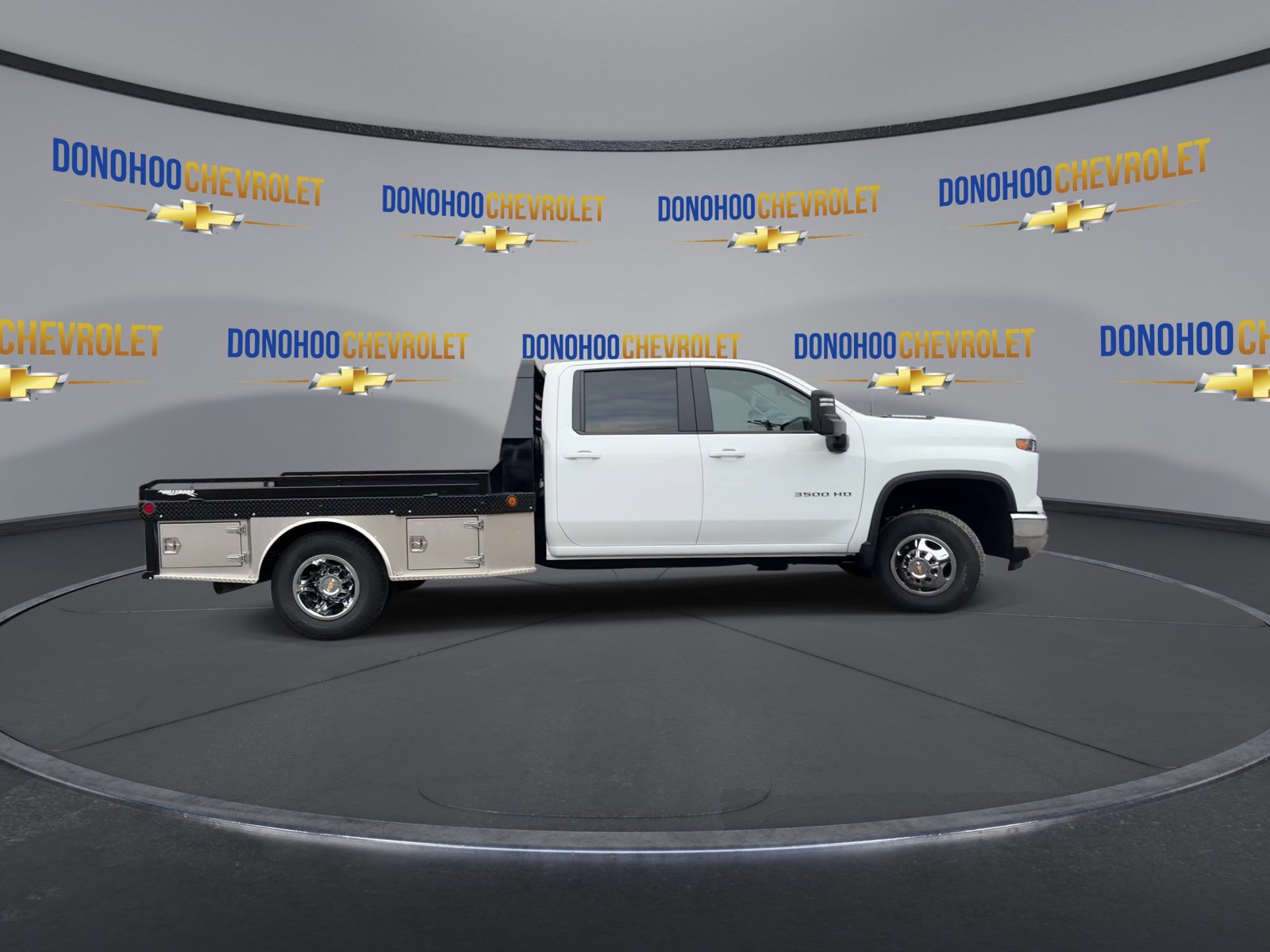 New 2026 Chevrolet Silverado 3500 LT w/ Convenience Package image 9