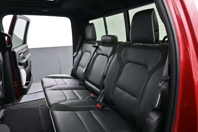 New 2027 RAM 1500 Laramie AWD/4WD image 15