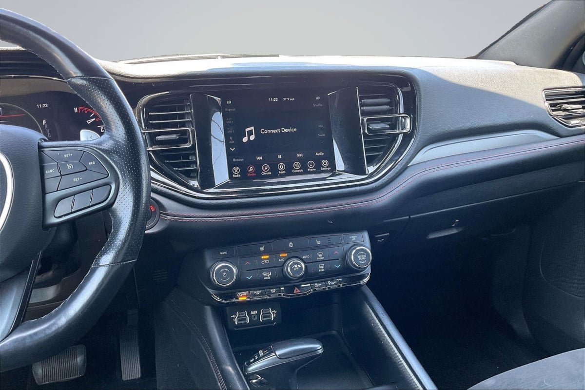Used 2023 Dodge Durango GT AWD/4WD image 6
