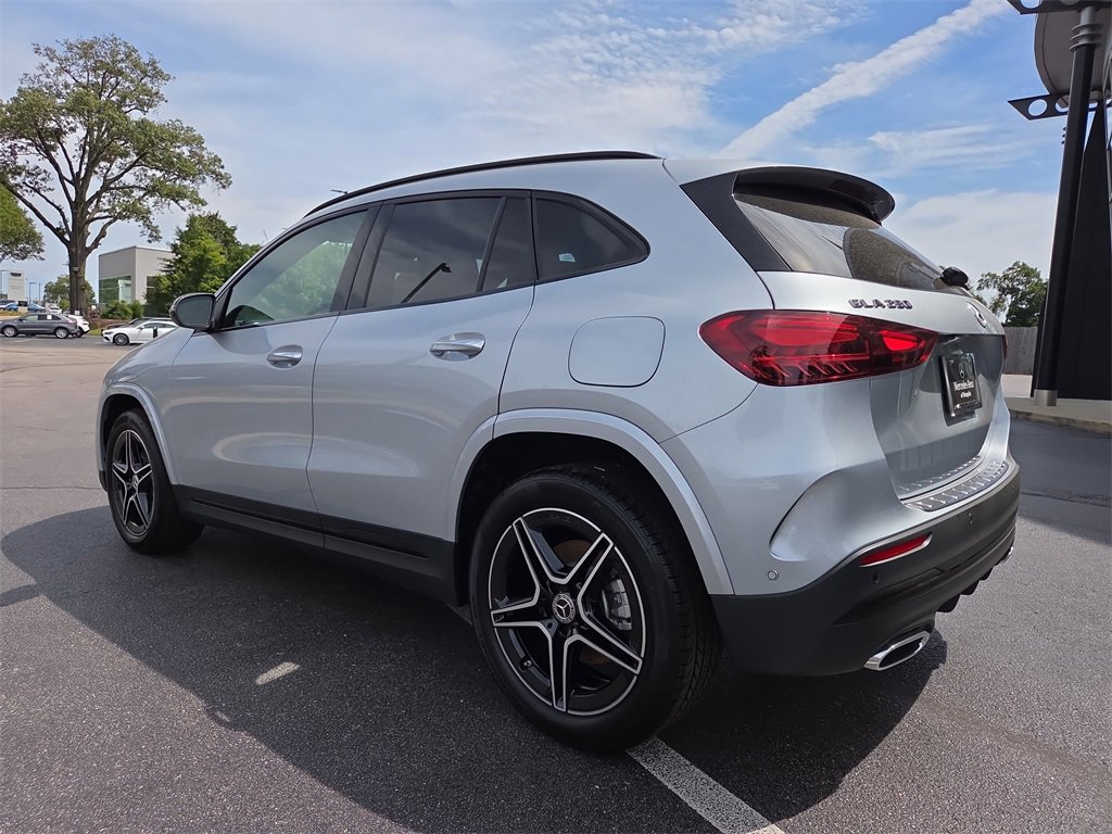 New 2026 Mercedes-Benz GLA 250 4MATIC image 3