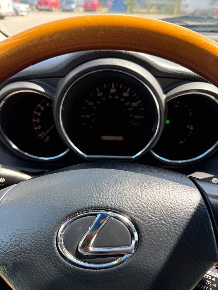 Used 2006 Lexus RX 330 AWD image 13
