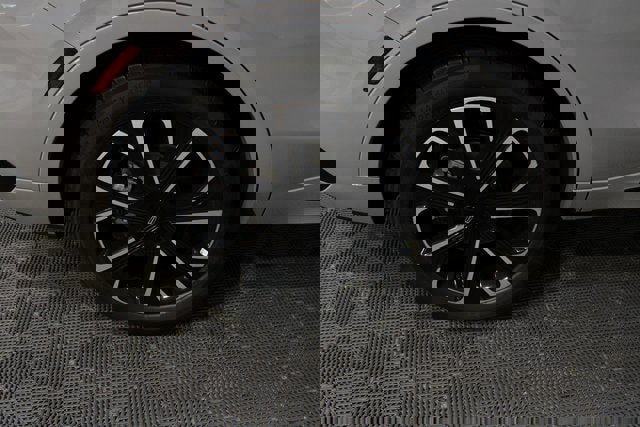 New 2026 Lincoln Nautilus Reserve image 24