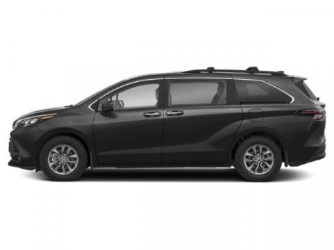 New 2026 Toyota Sienna XLE FWD image 3