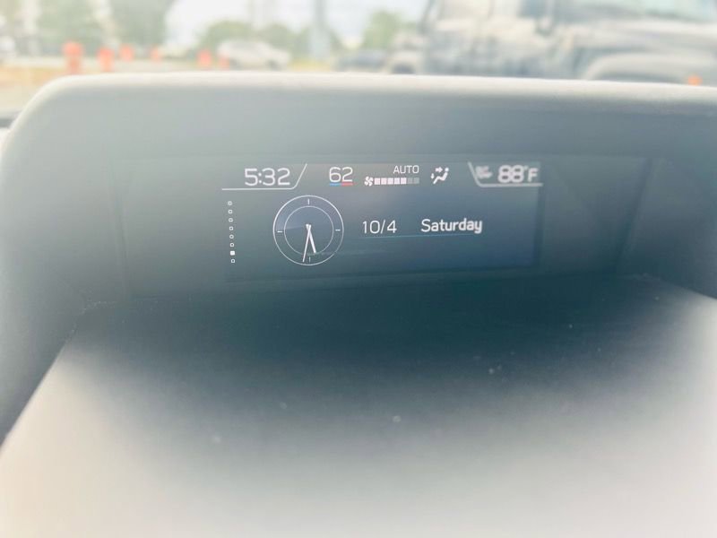 Used 2021 Subaru Impreza 2.0i Limited image 24