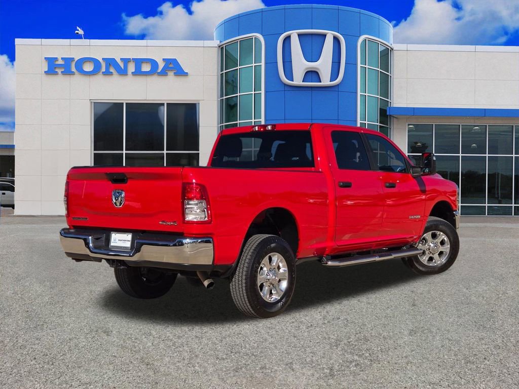 Used 2024 RAM 2500 Big Horn w/ Bed Utility Group image 3