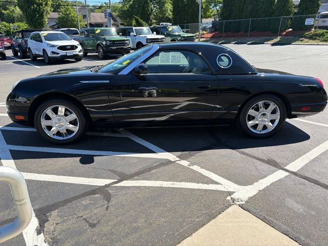 Used 2005 Ford Thunderbird RWD image 5