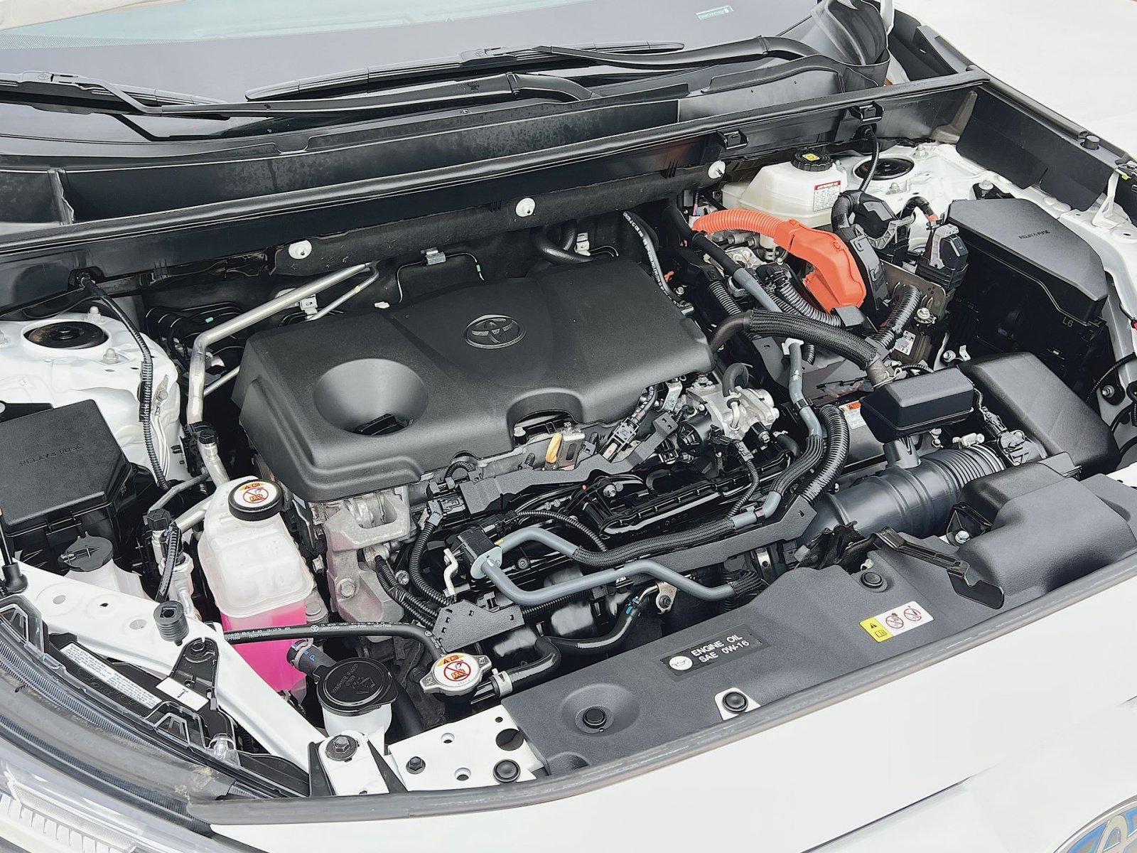 Used 2023 Toyota RAV4 XLE image 28