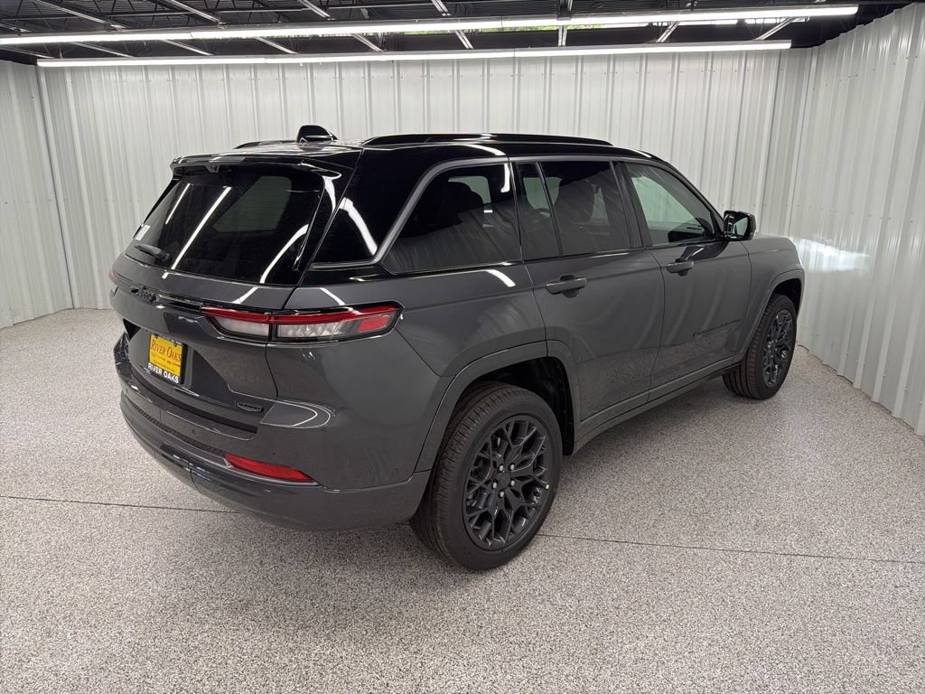 New 2026 Jeep Grand Cherokee Summit AWD/4WD image 5