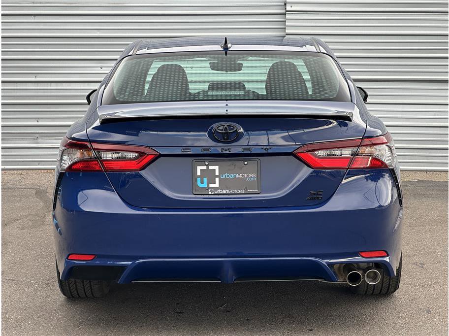 Used 2024 Toyota Camry SE AWD/4WD image 11