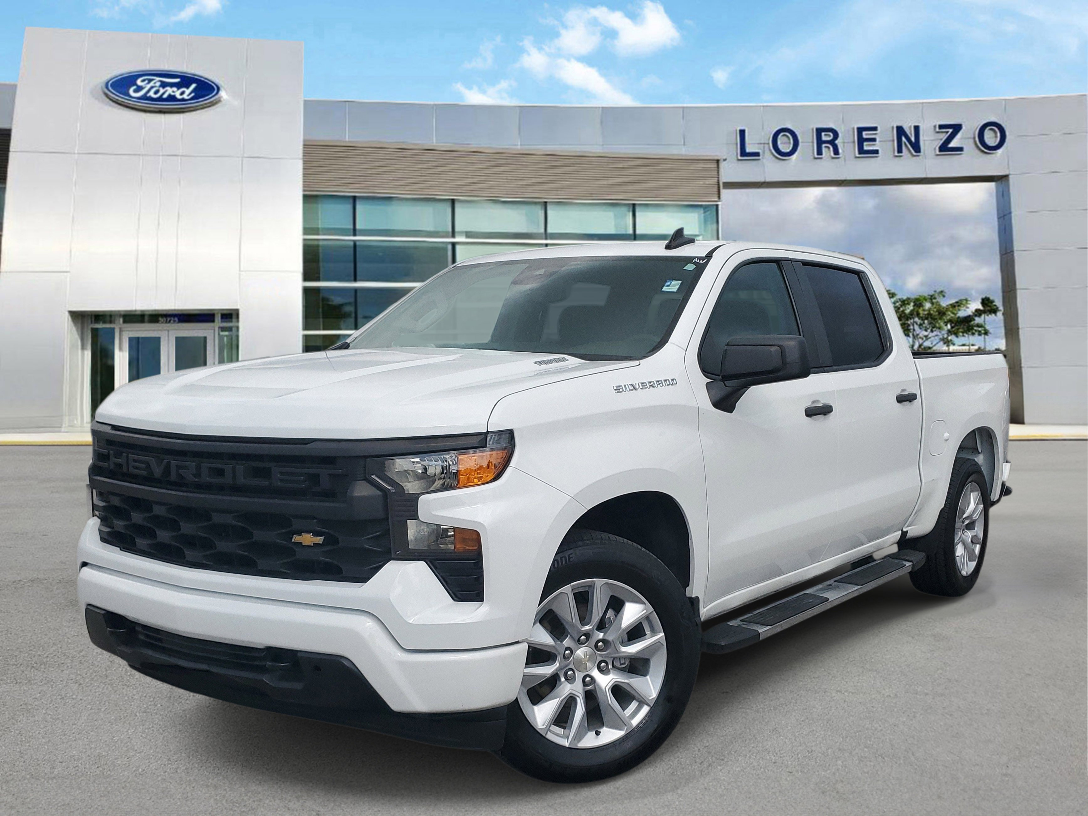 Used 2022 Chevrolet Silverado 1500 Custom RWD image 1