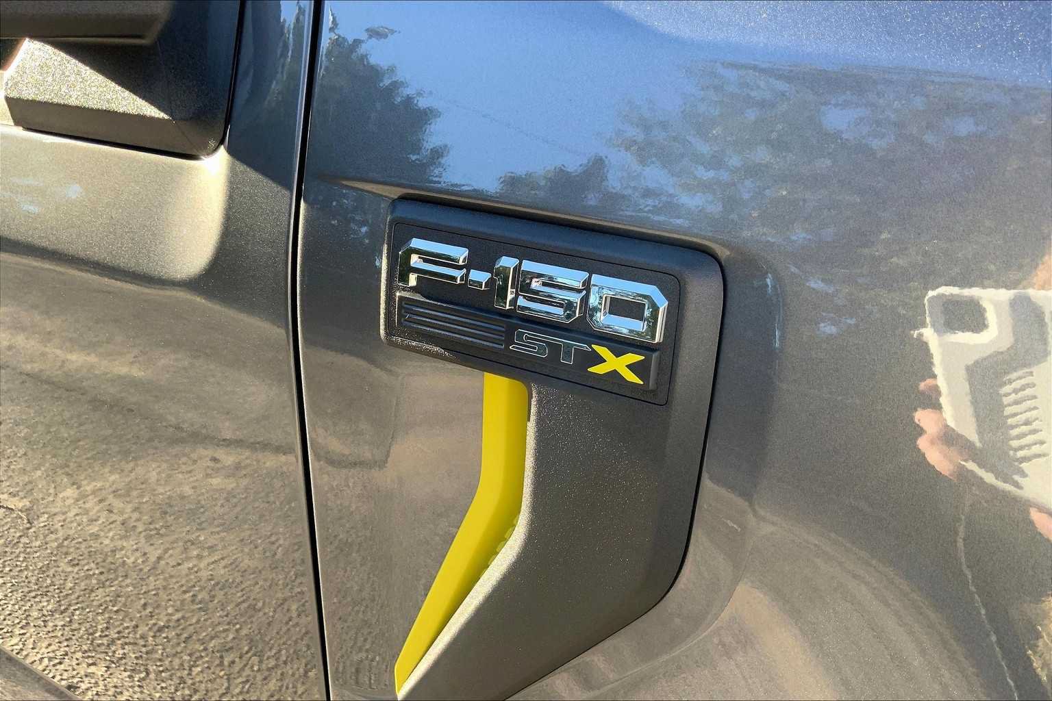 Used 2024 Ford F150 STX RWD image 10