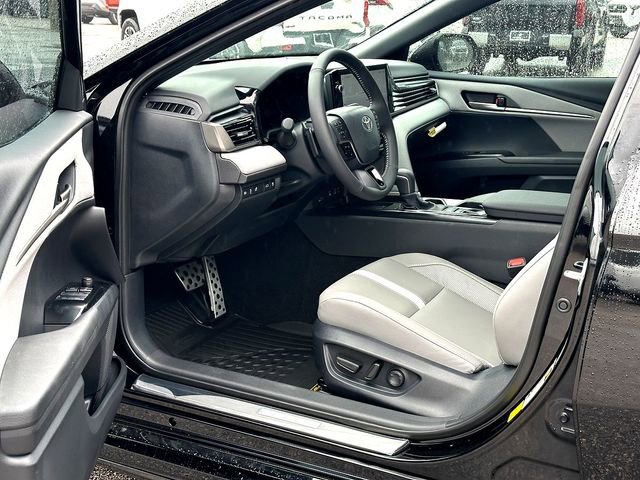New 2026 Toyota Camry SE image 10