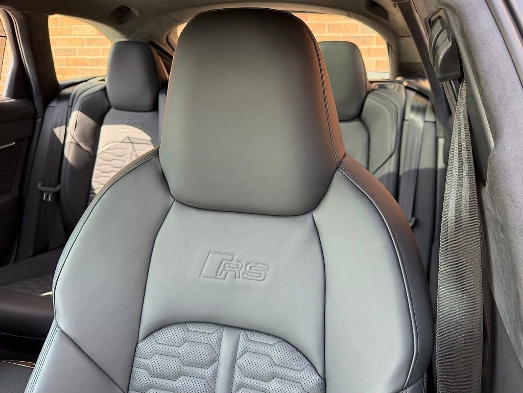 Used 2026 Audi RS 6 performance image 18