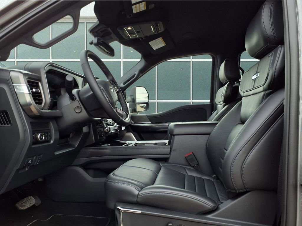 New 2025 Ford F450 Platinum image 21