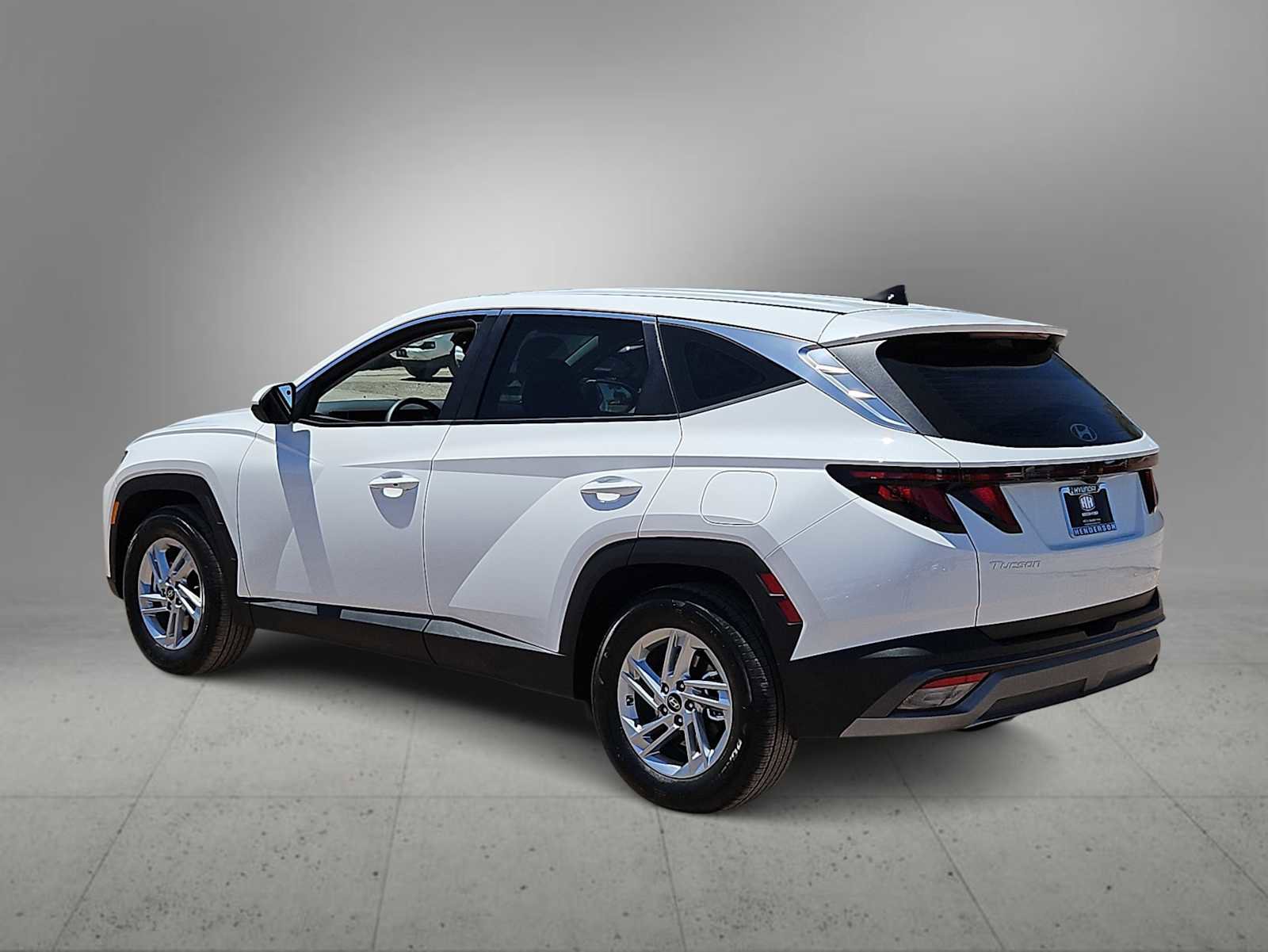 Certified 2026 Hyundai Tucson SE FWD image 6