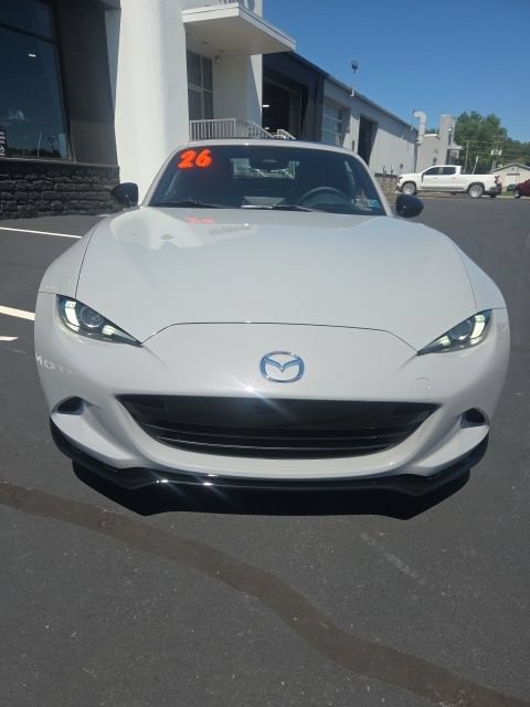 New 2026 MAZDA MX-5 Miata RF Club RWD image 2