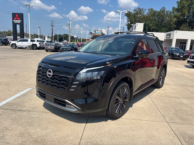 New 2026 Nissan Pathfinder SL w/ SL Premium Package FWD image 3