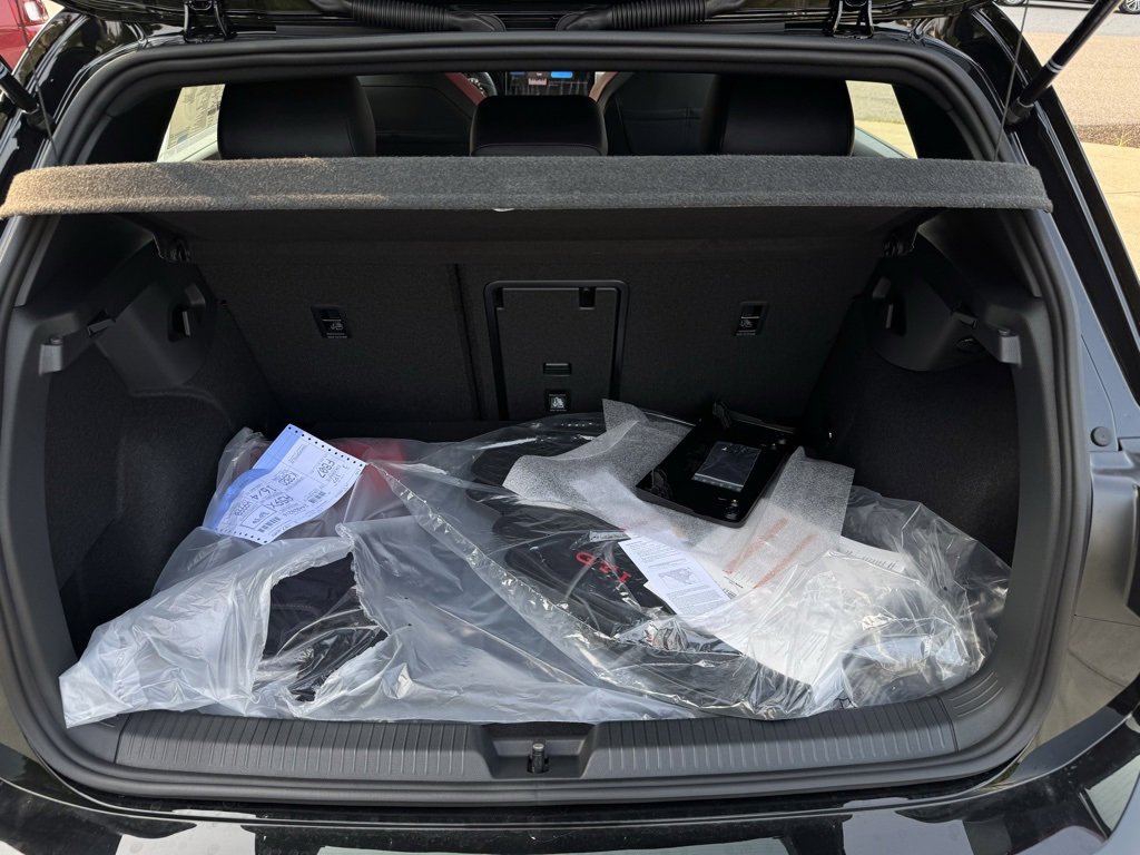 New 2025 Volkswagen GTI SE image 14