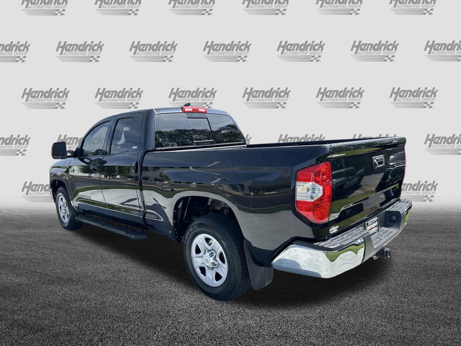Used 2020 Toyota Tundra SR5 w/ SR5 Upgrade Package RWD image 8