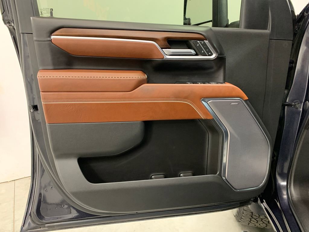 Used 2024 GMC Sierra 3500 Denali Ultimate image 5