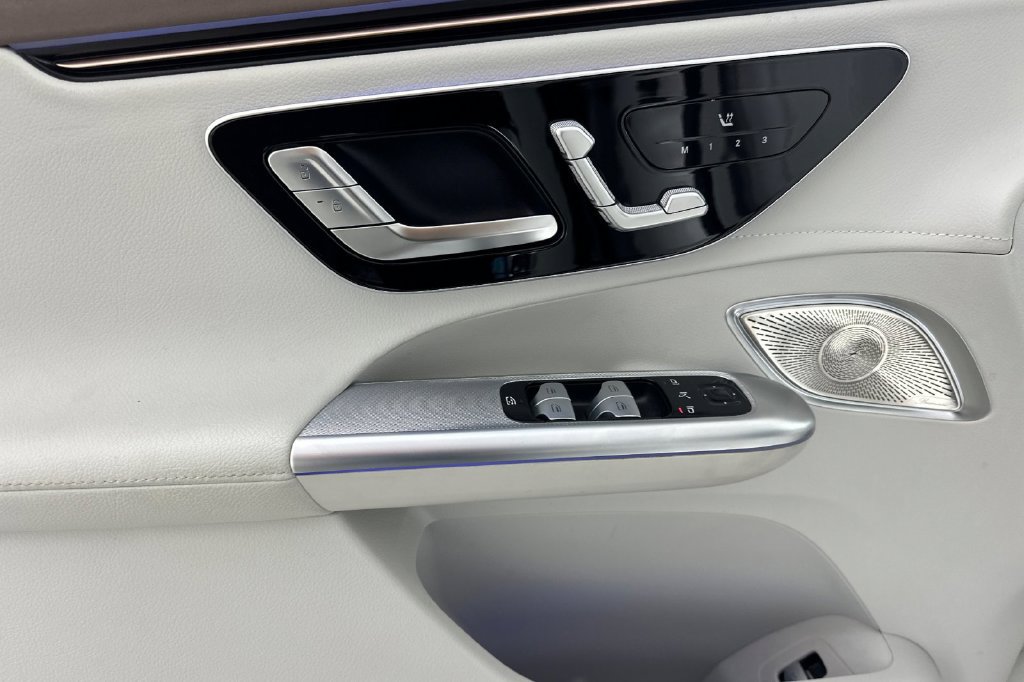 Certified 2023 Mercedes-Benz EQE 350+ 4MATIC SUV image 12