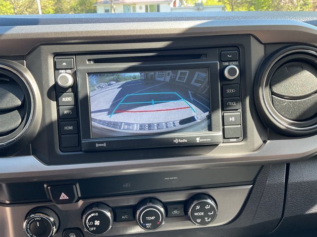 Used 2019 Toyota Tacoma SR5 AWD/4WD image 25