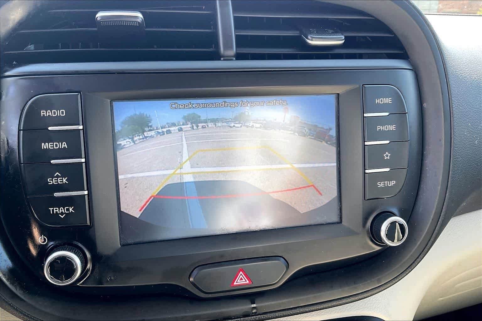 Used 2020 Kia Soul LX FWD image 25